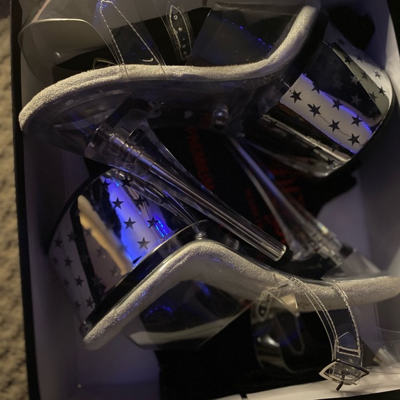 PLEASERs DISCO LITE-UP - Picture 3 of 6